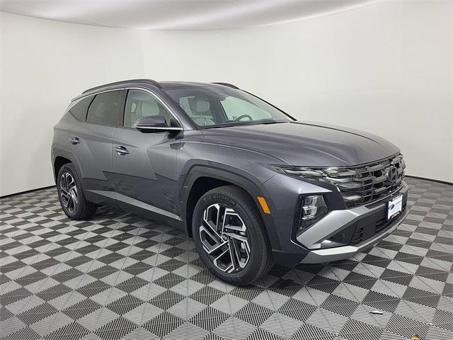 new 2025 Hyundai TUCSON Hybrid car