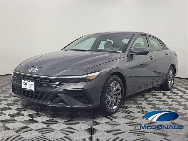 new 2025 Hyundai ELANTRA HEV car, priced at $24,639