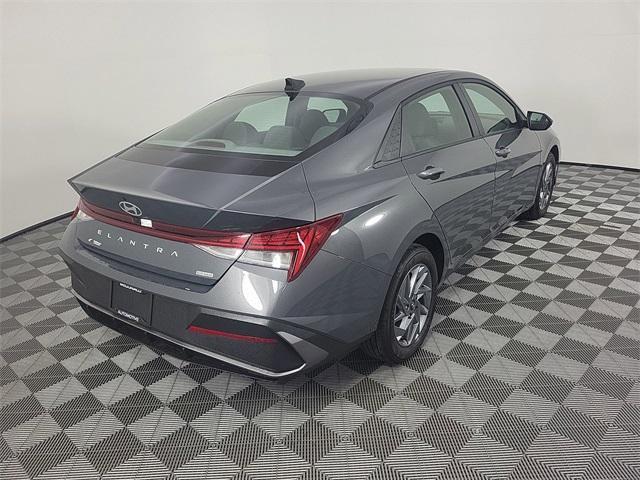 new 2025 Hyundai ELANTRA HEV car, priced at $24,639