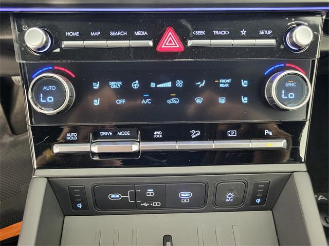 new 2025 Hyundai Santa Fe car, priced at $45,614