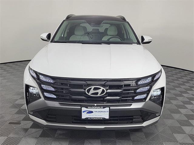 new 2025 Hyundai TUCSON Hybrid car, priced at $37,228