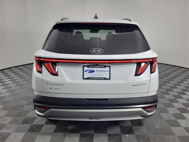 new 2025 Hyundai TUCSON Hybrid car, priced at $37,228