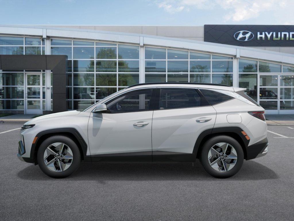 new 2025 Hyundai Tucson Hybrid car, priced at $39,005