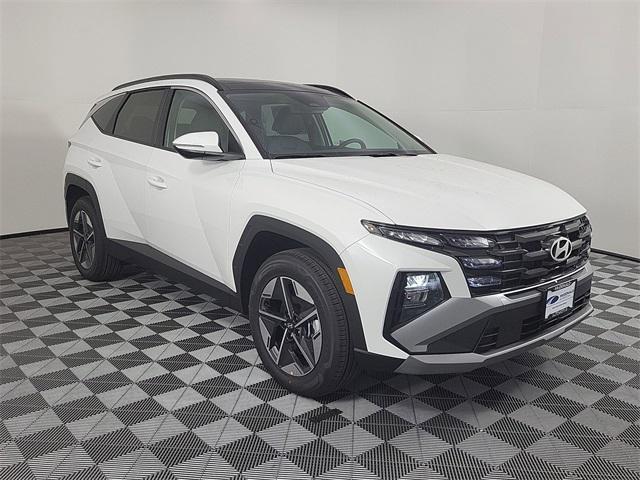new 2025 Hyundai TUCSON Hybrid car, priced at $37,283