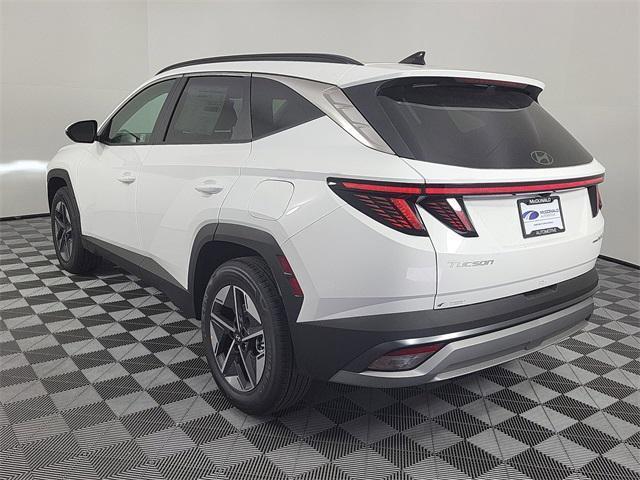 new 2025 Hyundai TUCSON Hybrid car, priced at $37,283