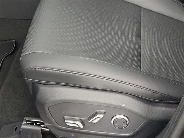 new 2025 Hyundai SANTA FE HEV car, priced at $39,759