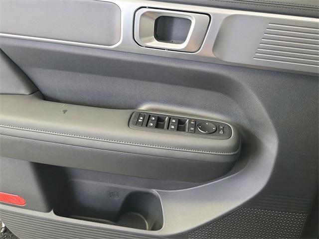 new 2025 Hyundai SANTA FE HEV car, priced at $39,759