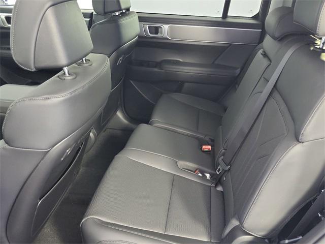 new 2025 Hyundai SANTA FE HEV car, priced at $39,759