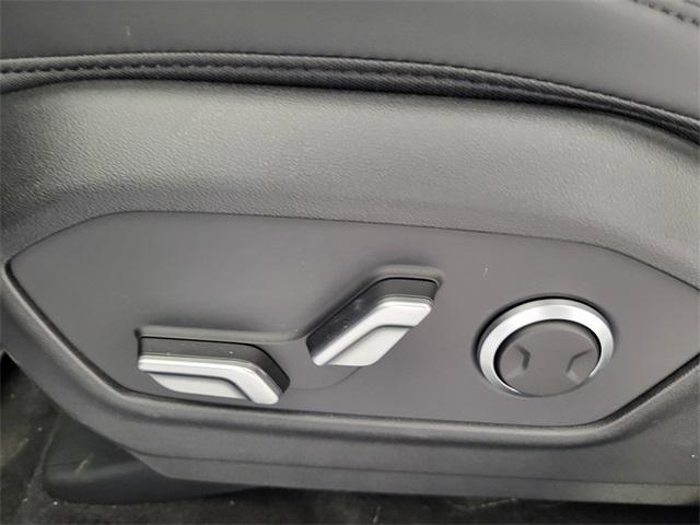 new 2025 Hyundai Santa Fe car, priced at $37,368