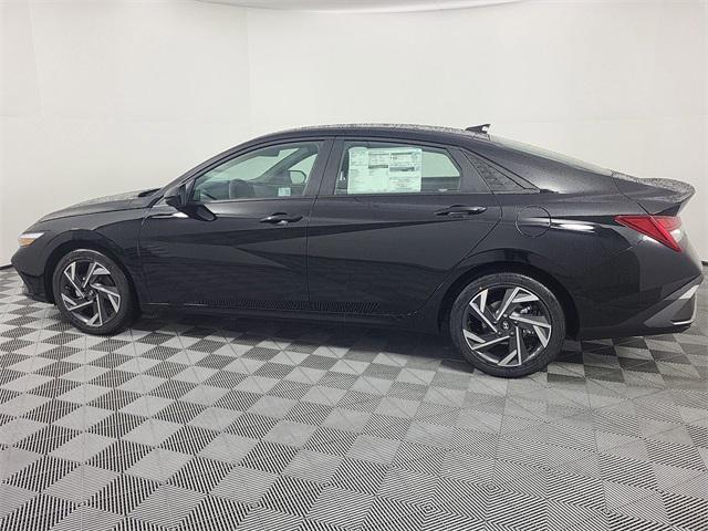 new 2025 Hyundai ELANTRA HEV car, priced at $26,600