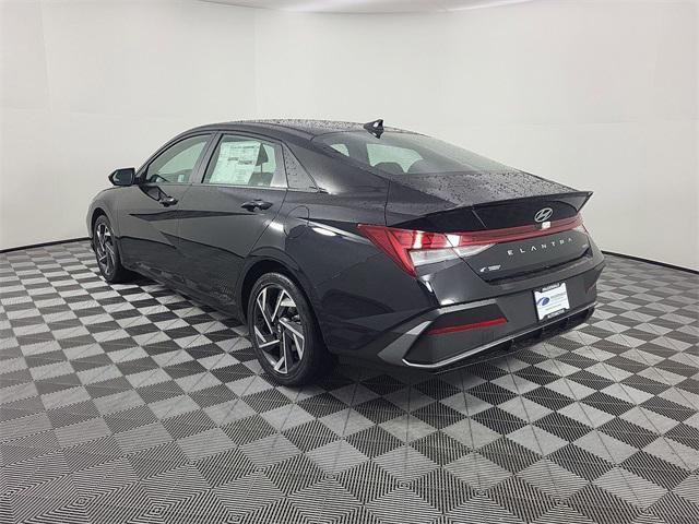 new 2025 Hyundai ELANTRA HEV car, priced at $26,600