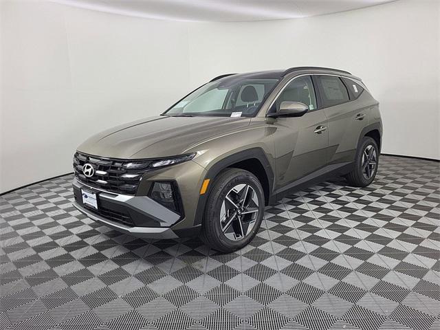 new 2025 Hyundai TUCSON Hybrid car, priced at $36,818