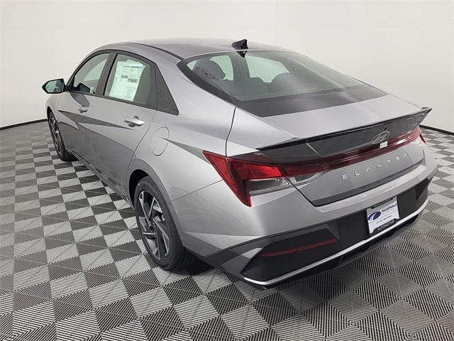 new 2025 Hyundai Elantra car, priced at $23,583