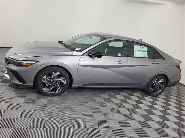 new 2025 Hyundai Elantra car, priced at $23,583