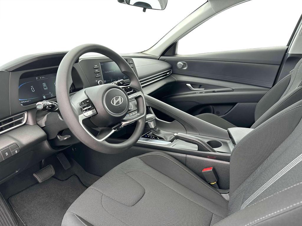 new 2024 Hyundai Elantra car, priced at $22,554