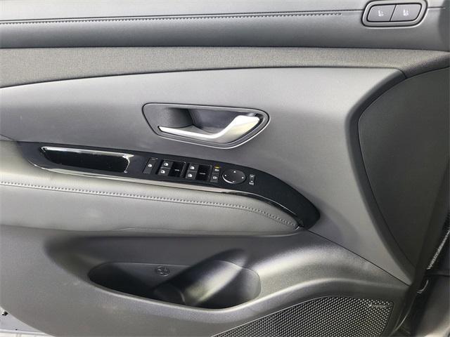 new 2025 Hyundai Tucson car, priced at $29,819