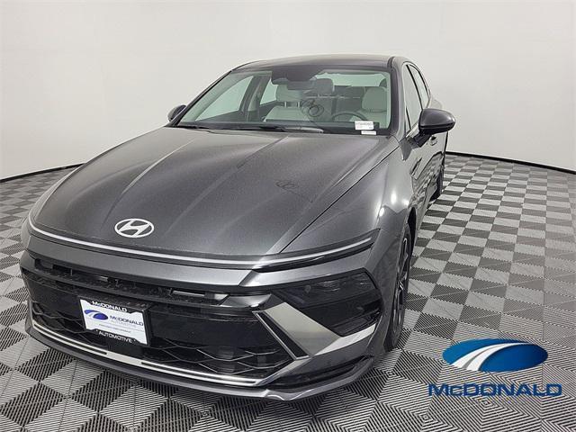 new 2025 Hyundai Sonata car, priced at $29,148