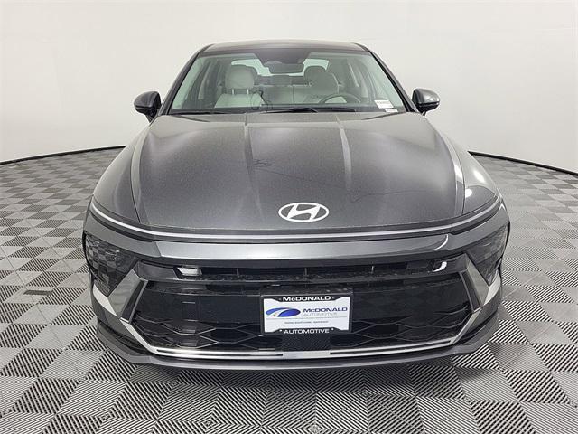 new 2025 Hyundai Sonata car, priced at $29,148