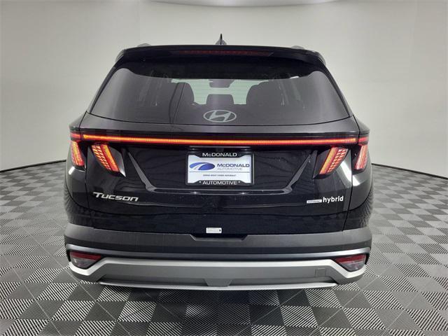 new 2025 Hyundai TUCSON Hybrid car, priced at $36,958