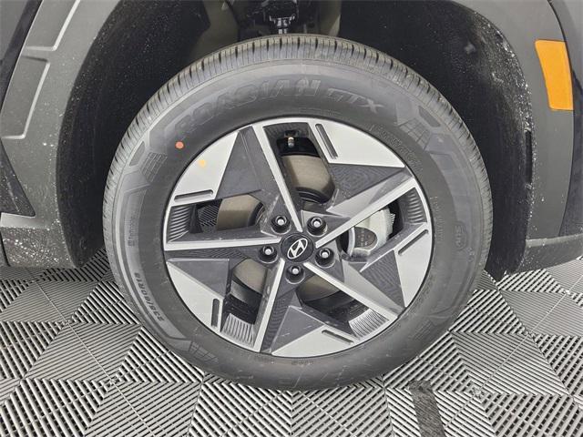 new 2025 Hyundai TUCSON Hybrid car, priced at $36,958