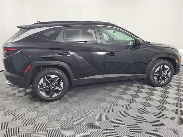 new 2025 Hyundai TUCSON Hybrid car, priced at $36,958