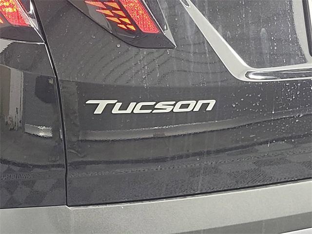 new 2025 Hyundai TUCSON Hybrid car, priced at $36,958