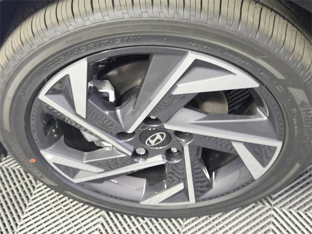 new 2025 Hyundai ELANTRA HEV car, priced at $29,913