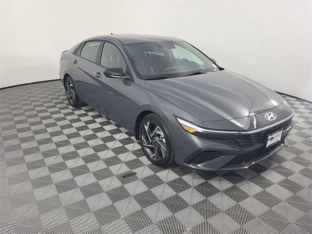 new 2025 Hyundai Elantra car, priced at $23,558