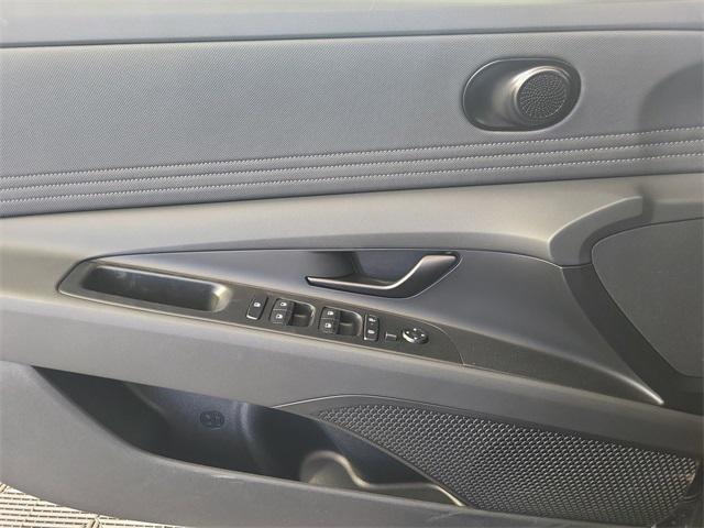 new 2025 Hyundai Elantra car, priced at $23,558