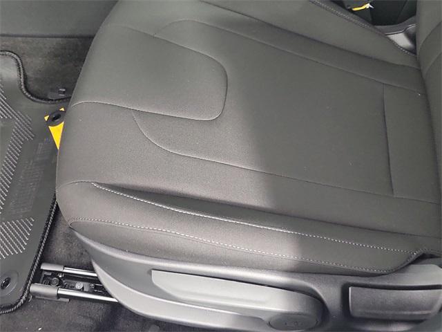 new 2025 Hyundai Elantra car, priced at $23,558
