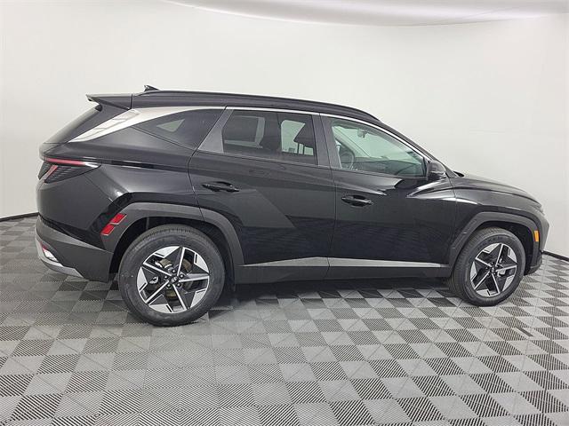 new 2025 Hyundai TUCSON Hybrid car, priced at $36,813