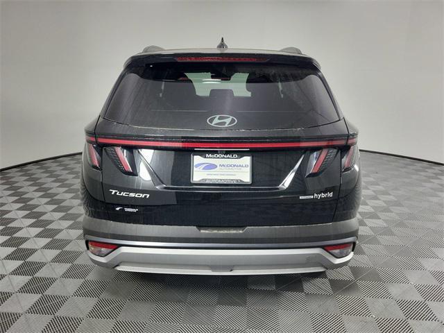 new 2025 Hyundai TUCSON Hybrid car, priced at $36,813