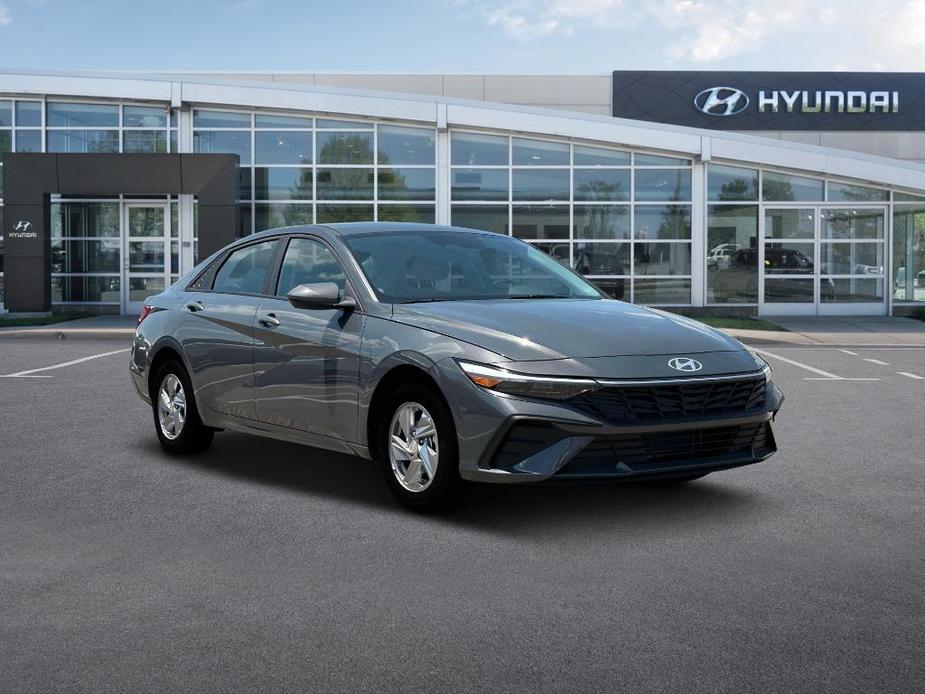 new 2024 Hyundai Elantra car, priced at $21,059