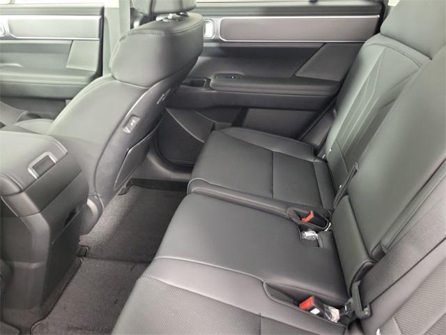 new 2025 Hyundai Santa Fe car, priced at $40,638