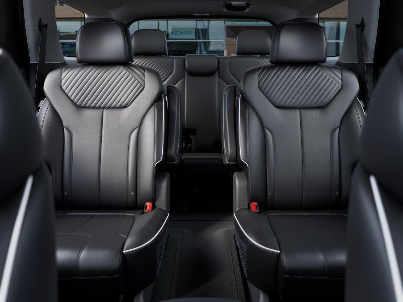 new 2025 Hyundai Palisade car, priced at $45,153