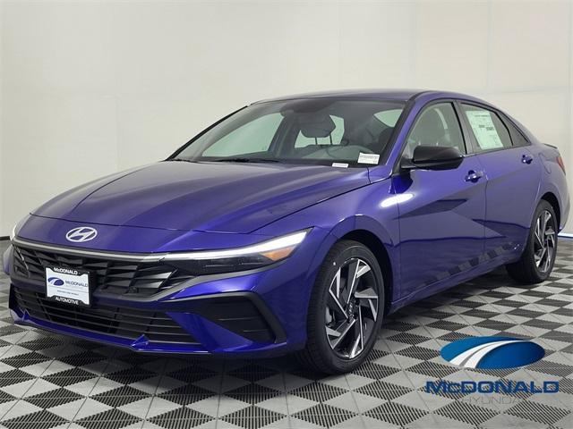 new 2025 Hyundai Elantra car, priced at $23,653