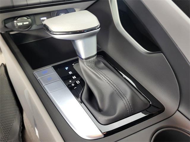 new 2025 Hyundai Elantra car, priced at $23,469