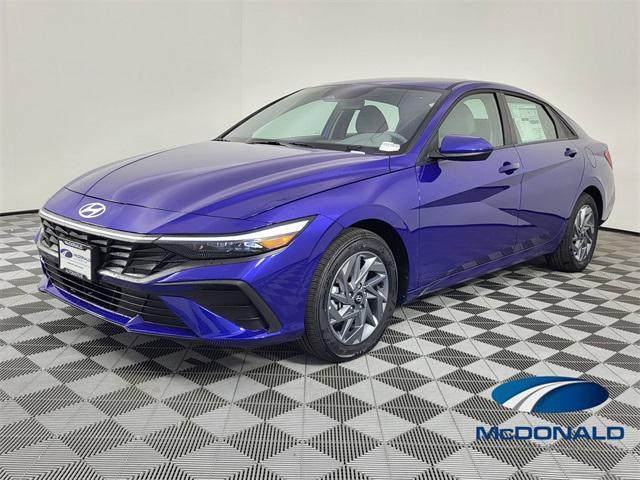 new 2025 Hyundai ELANTRA HEV car, priced at $23,556