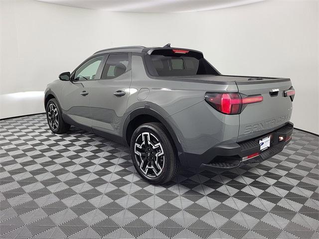 used 2025 Hyundai SANTA CRUZ car, priced at $37,687