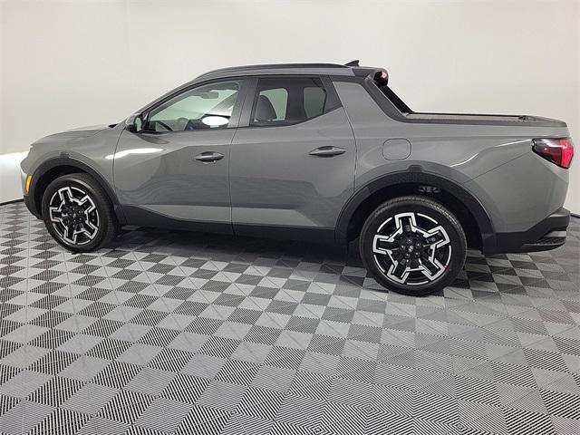 used 2025 Hyundai SANTA CRUZ car, priced at $37,687
