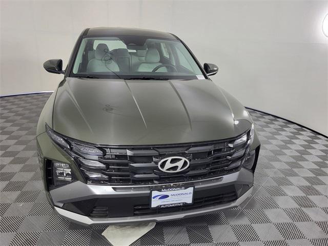 new 2025 Hyundai Tucson car, priced at $29,689