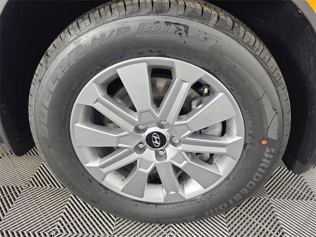 new 2025 Hyundai Palisade car, priced at $37,928