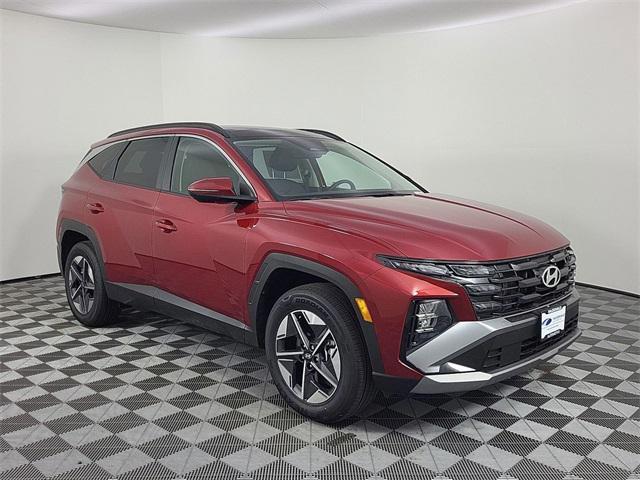 new 2025 Hyundai TUCSON Hybrid car, priced at $37,228