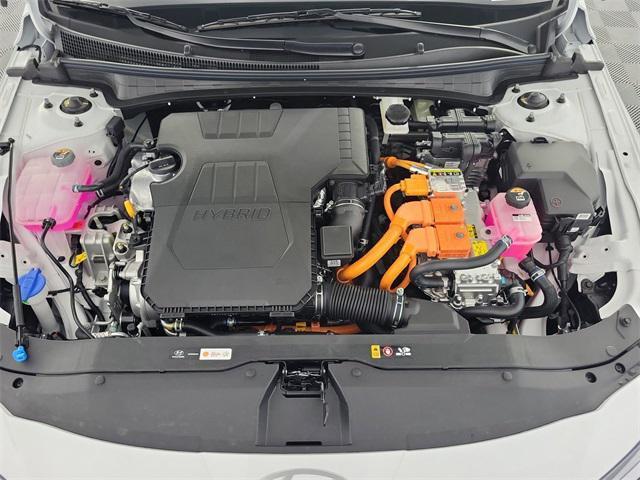 new 2025 Hyundai ELANTRA HEV car, priced at $28,083