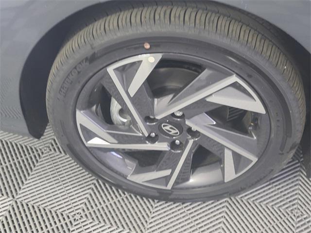 new 2025 Hyundai ELANTRA HEV car, priced at $27,653