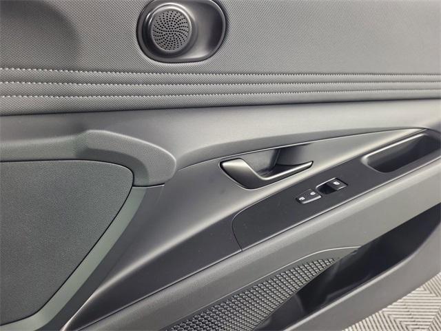 new 2025 Hyundai ELANTRA HEV car, priced at $27,653