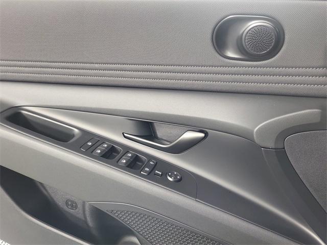 new 2025 Hyundai ELANTRA HEV car, priced at $27,653