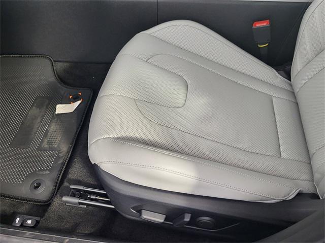 new 2025 Hyundai ELANTRA HEV car, priced at $30,028