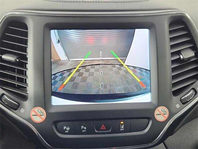 used 2023 Jeep Cherokee car, priced at $24,999