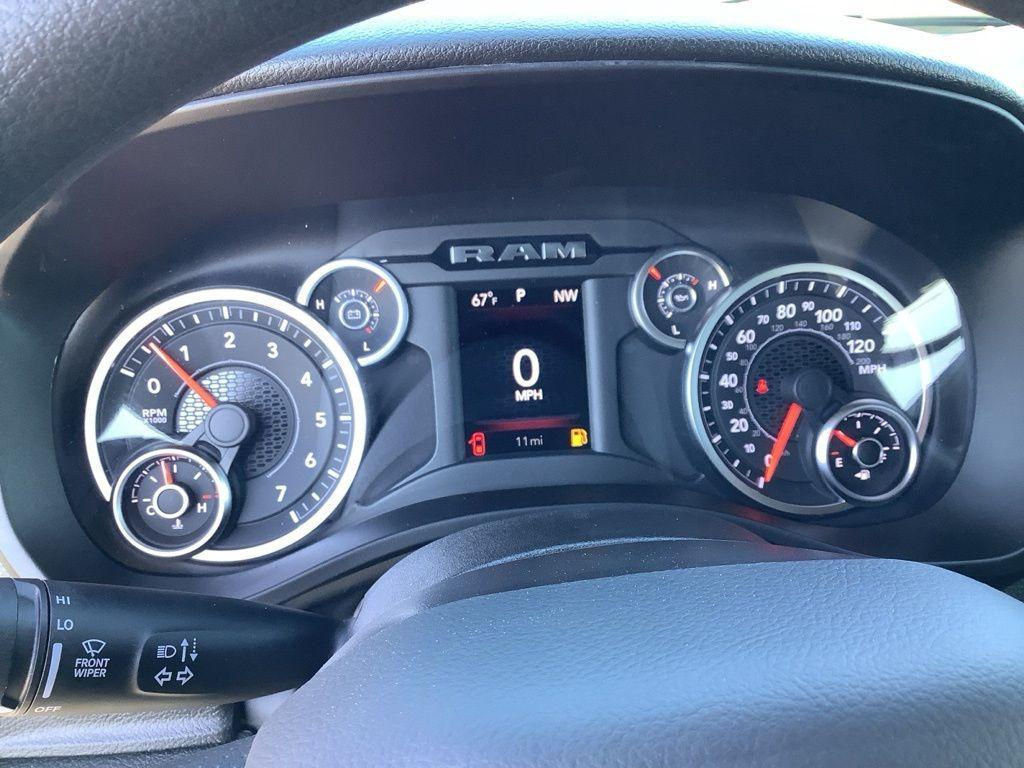 new 2025 Ram 1500 car, priced at $43,249